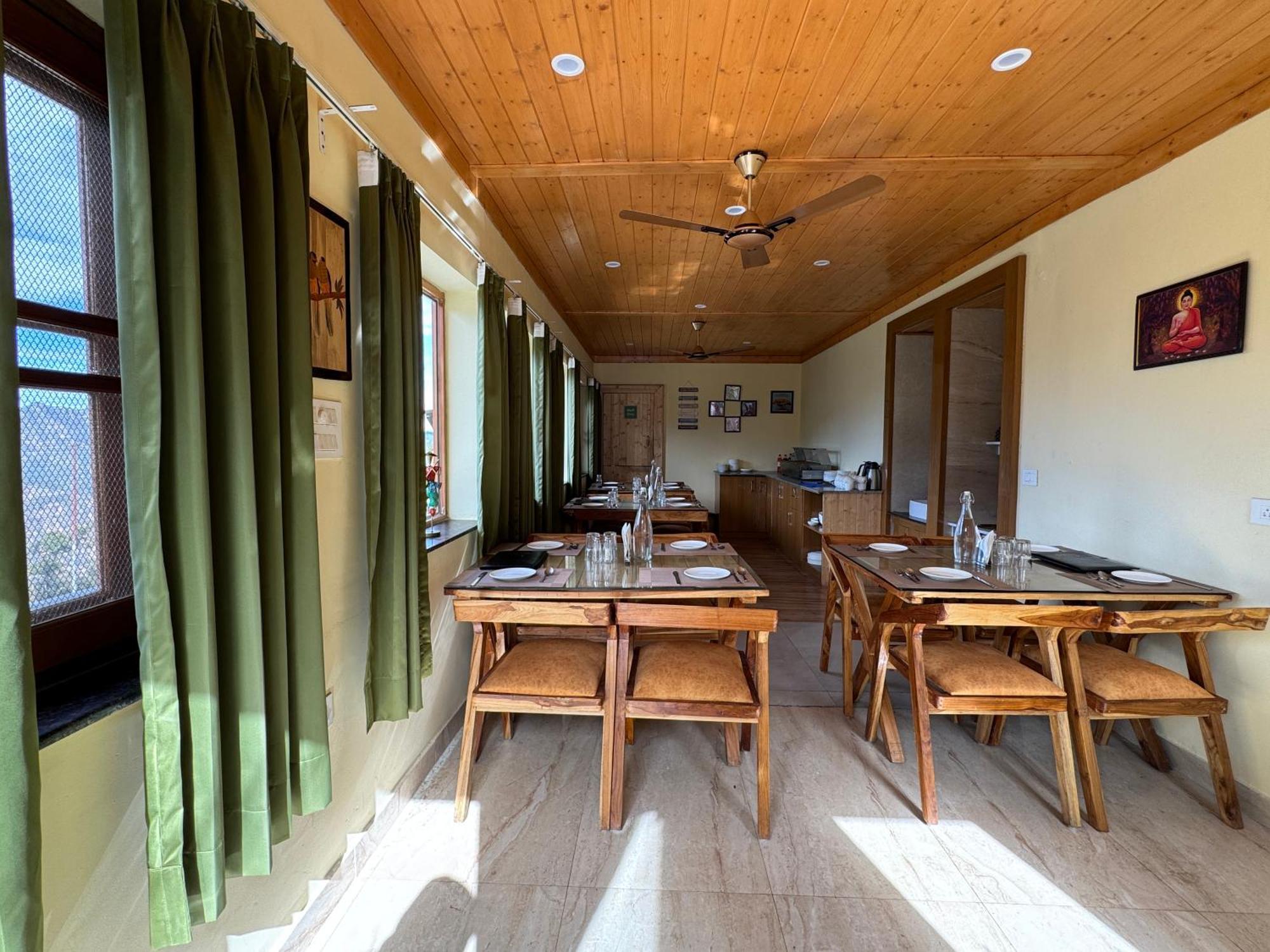 The Vintage Hill Village - Himalayan Boutique Resort Kanatal Exterior foto